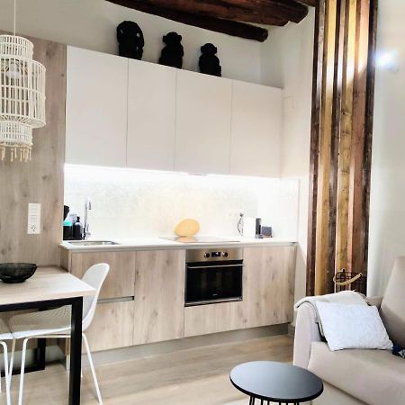 Apartaments La Rambla - La Pelu - 2 Persones コルノデイヤ エクステリア 写真