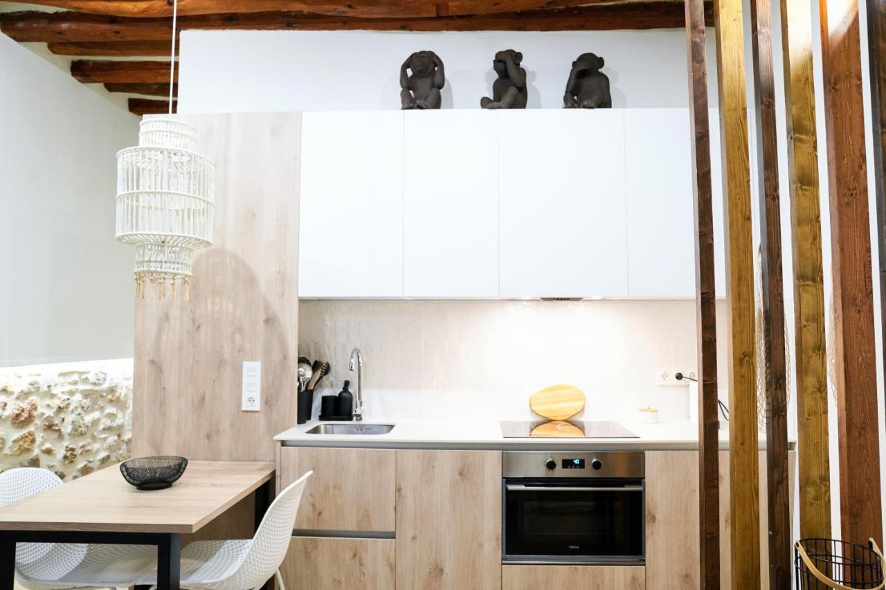 Apartaments La Rambla - La Pelu - 2 Persones コルノデイヤ エクステリア 写真